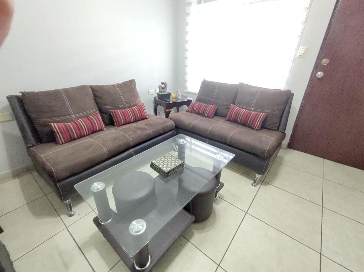 La Quinta Departamentos Apartment Hermosillo Luaran gambar